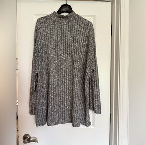 Susan Graver Gray Cowl Neck light weight tunic